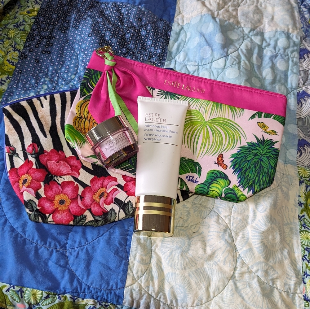 Estee` Lauder Advanced Micro Cleansing Foam & Resilience Multi -Effect Face Crem
